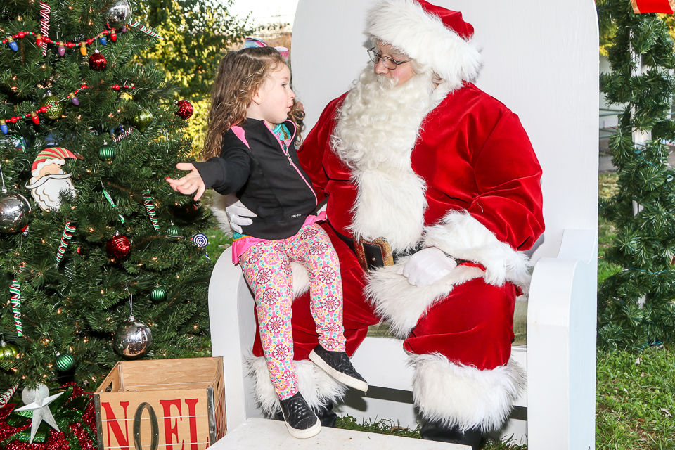 Winter Carnival _ Santa 11-24-19-8579.JPG